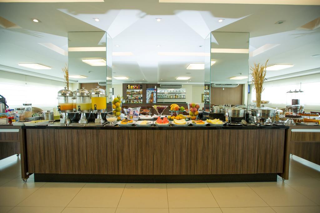Golden Plaza Hotel Pôrto Velho エクステリア 写真